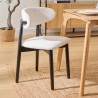 Chaise en bouclette pieds en bois d'hévéa SARI - Noir