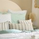 Parure de lit IRHIA vert céladon, oreillers mix